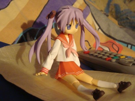My Kagami figma, while I was sitting in bed playing Animal Crossing CF lol.