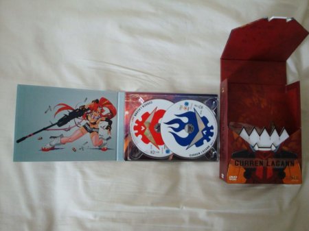 Oooo 2 dvds. And the illustration of eyes-up Yoko.